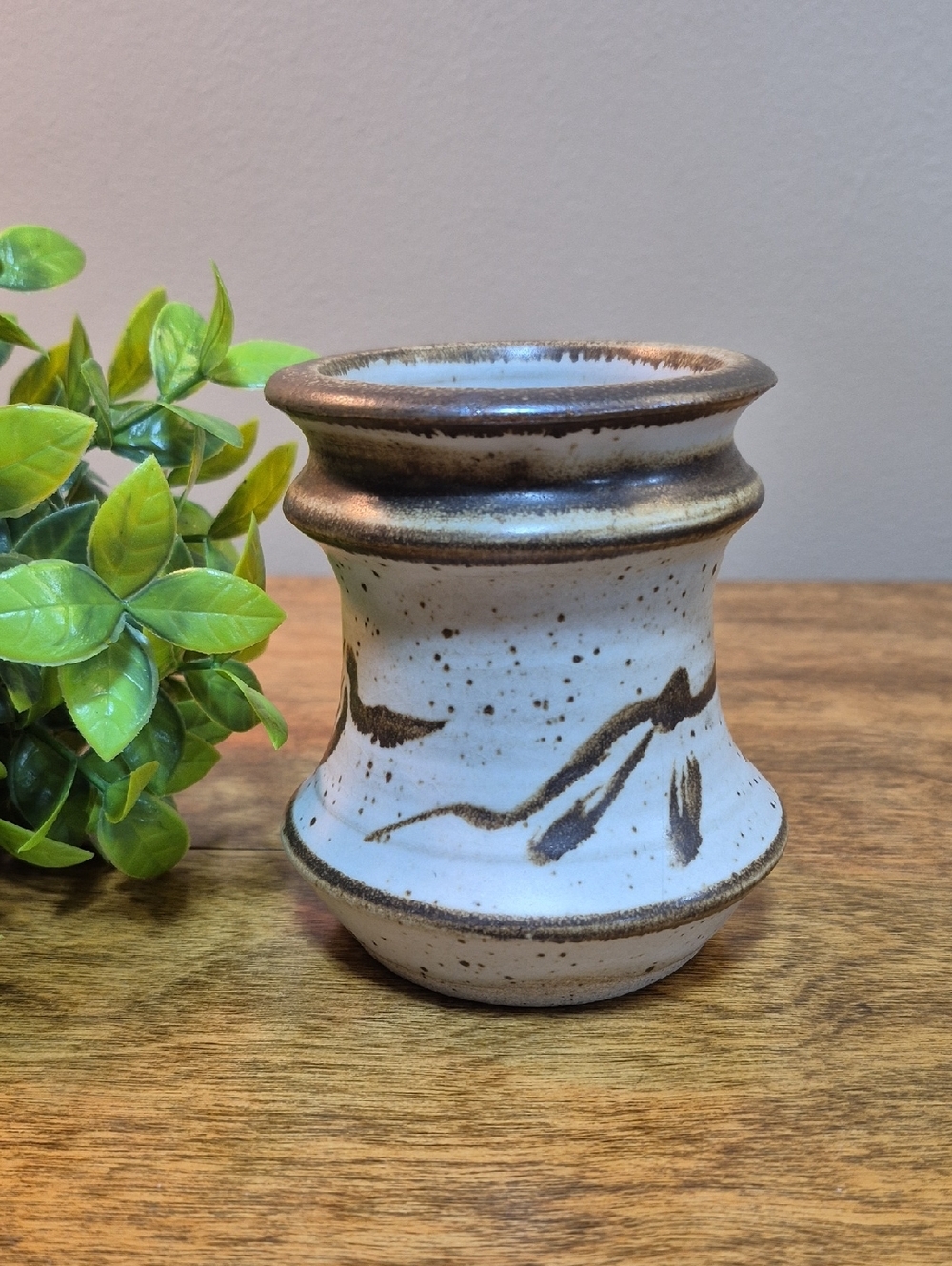 HANDCRAFTED Multi Purpose Speckled Pottery Vase With Brushstroke Accents